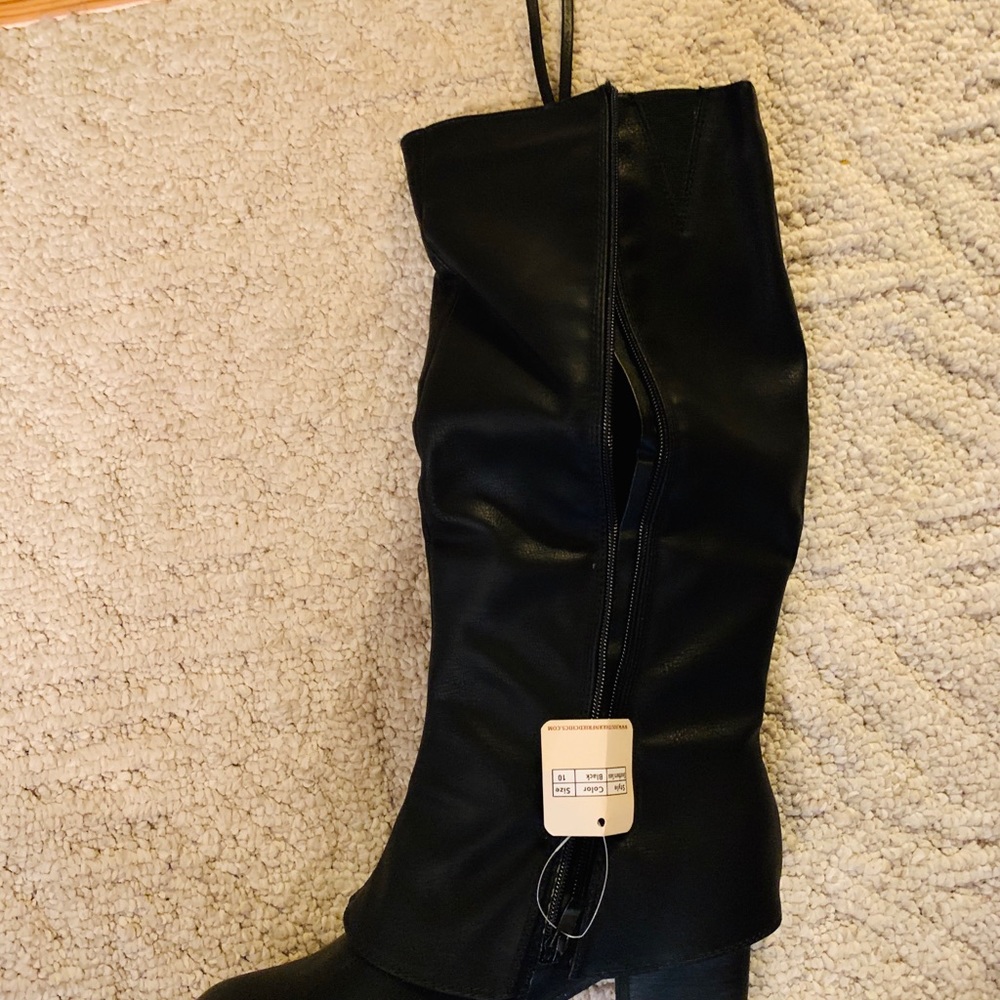 Black boots